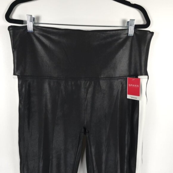 NWT‎ SPANX Shine Black Faux Leather White Stripe Legging 20187P PLUS Size 3X - Picture 5 of 15